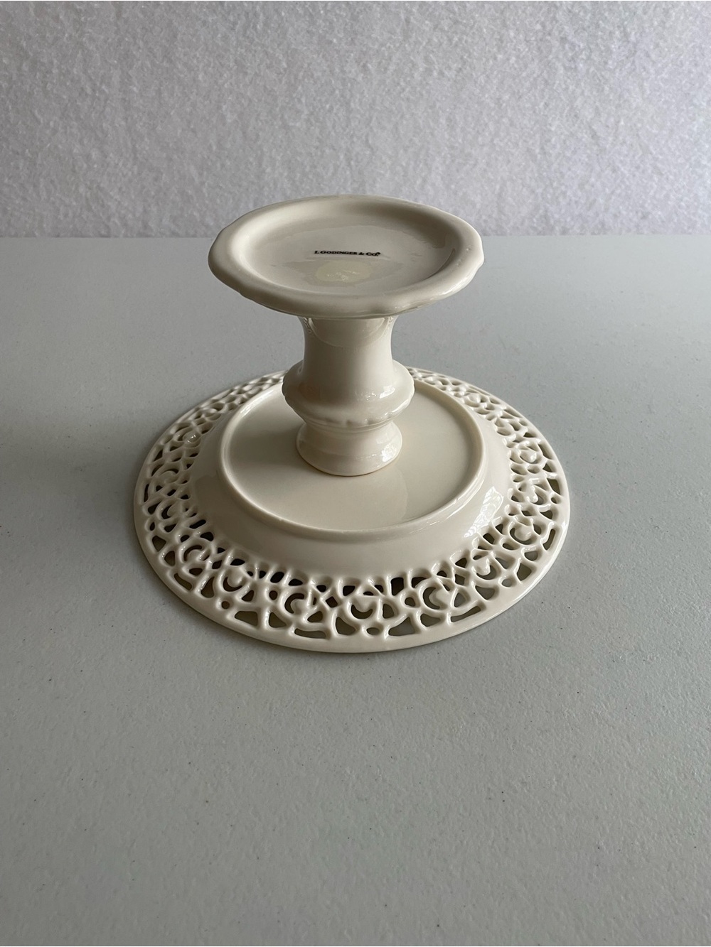Godinger Cream Lace Pedestal Cake Pastry Stand with embossed pedestal - Picture 4 of 11
